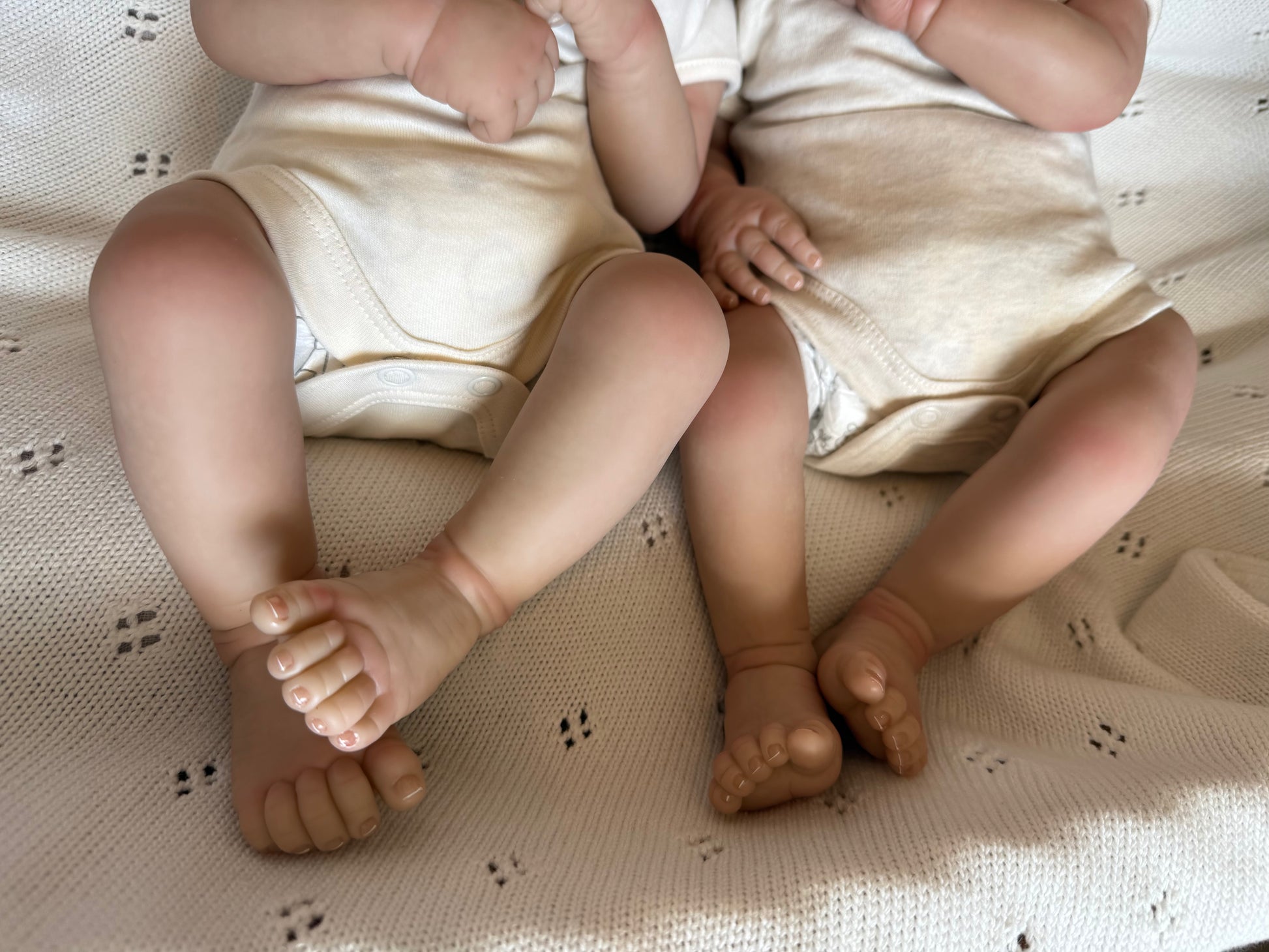 twin reborn baby girl dolls Isla and iris